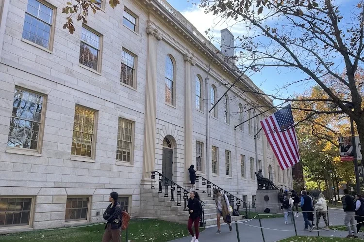 Harvard University, Cambridge