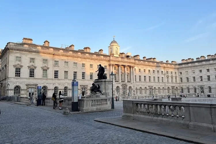 King's College London, United Kingdom