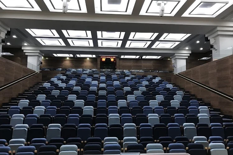 King's College London, United Kingdom