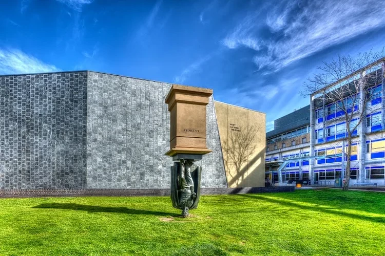 La Trobe University, Australia