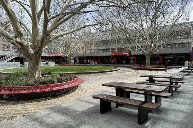 La Trobe University, Australia