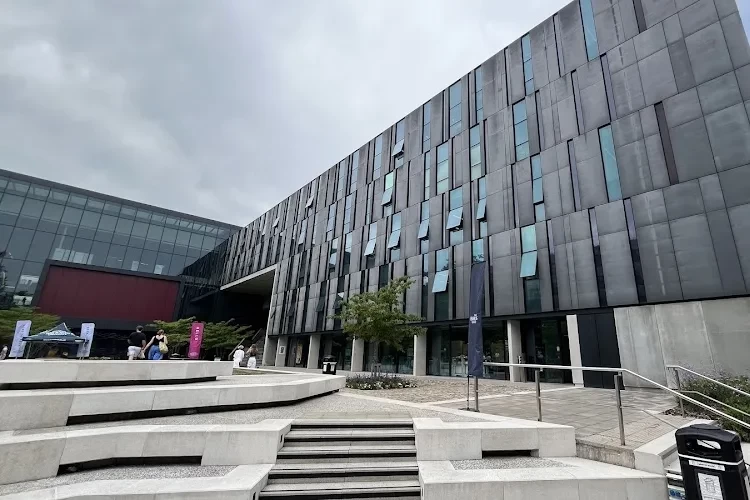 Oxford Brookes University, United Kingdom