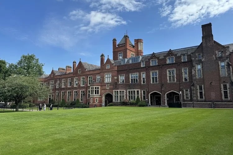 Queen's University Belfast, United Kingdom