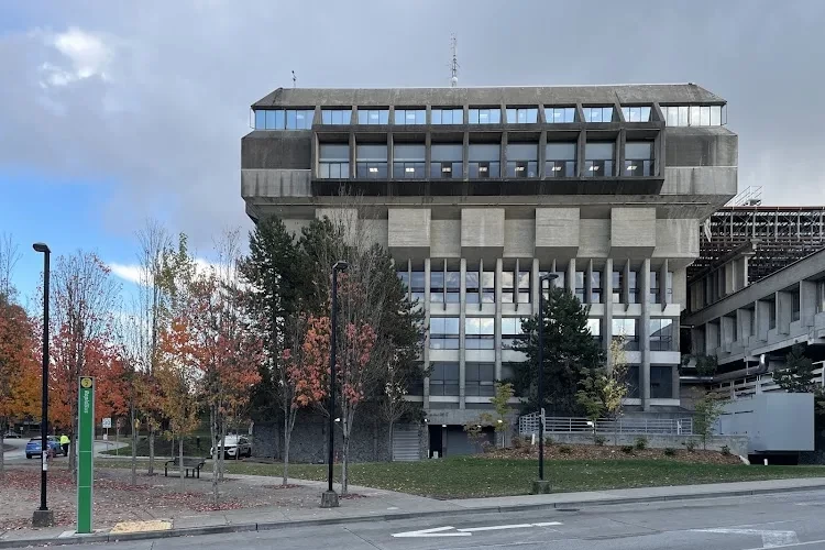 Simon Fraser University, Canada