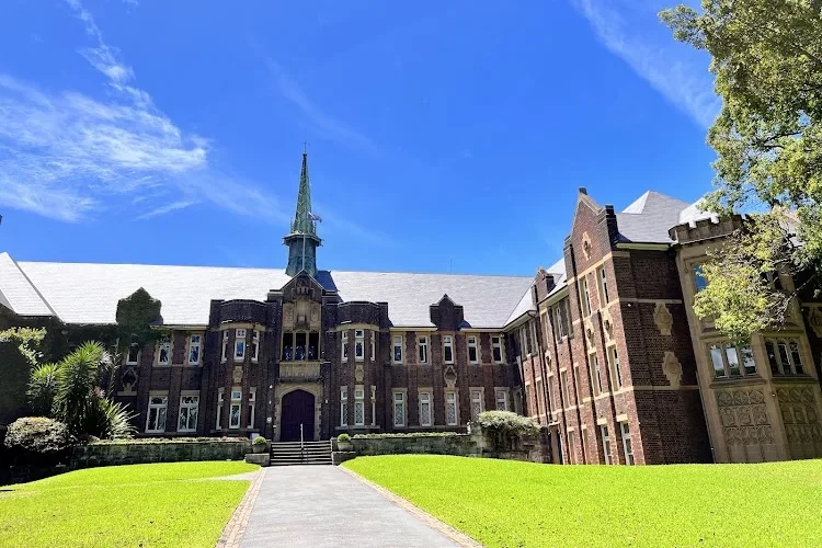 The University of Sydney, Australia Campus Tour The University of Sydney, Australia