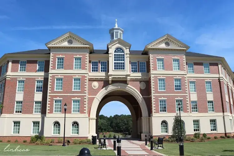 Troy University, USA