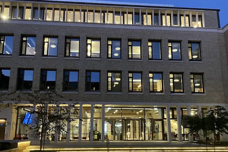 University College London, London