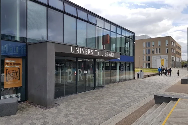 University of Lincoln, Leeds