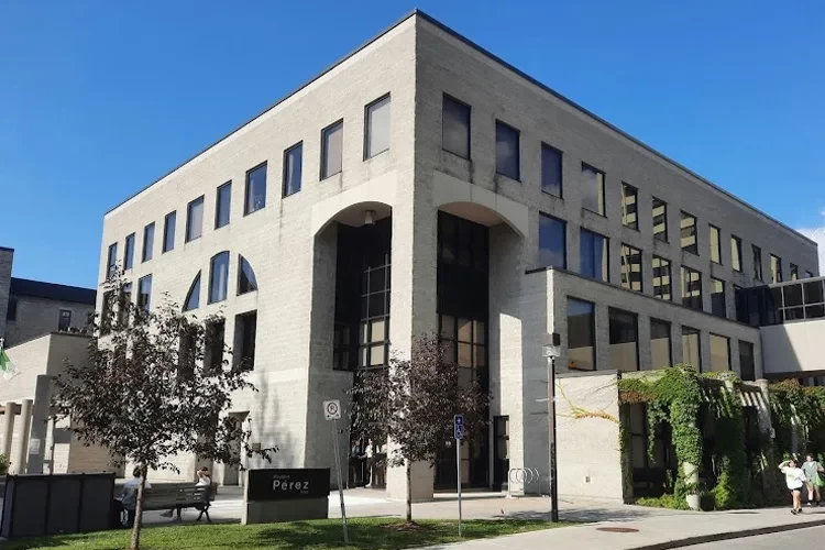 University of Ottawa, Canada