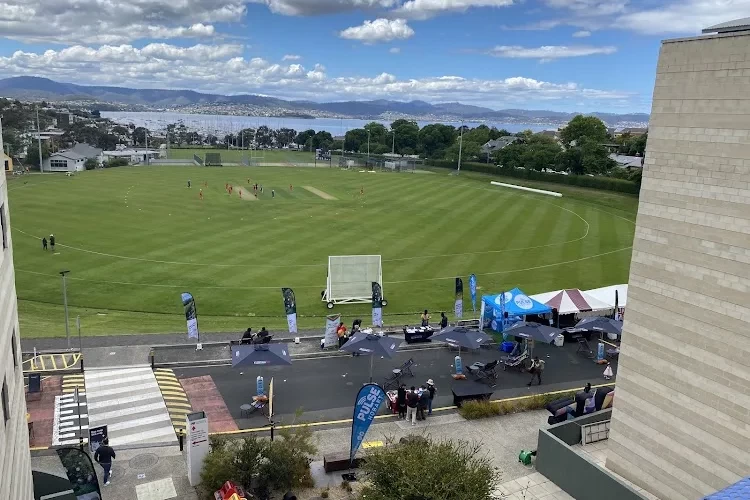 University of Tasmania, Australia Campus Tour University of Tasmania, Australia