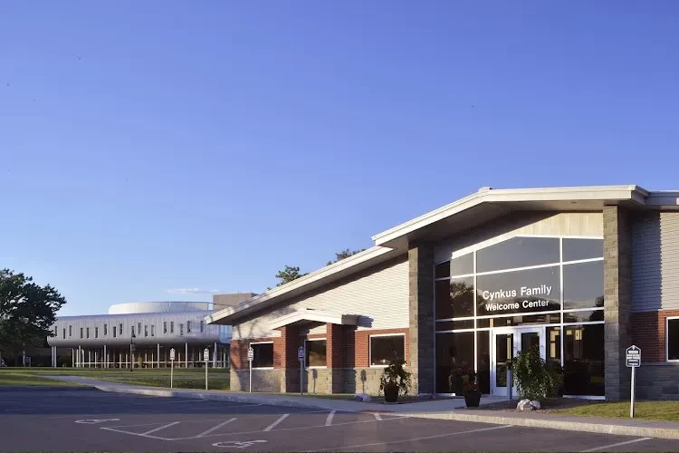 Utica University, USA