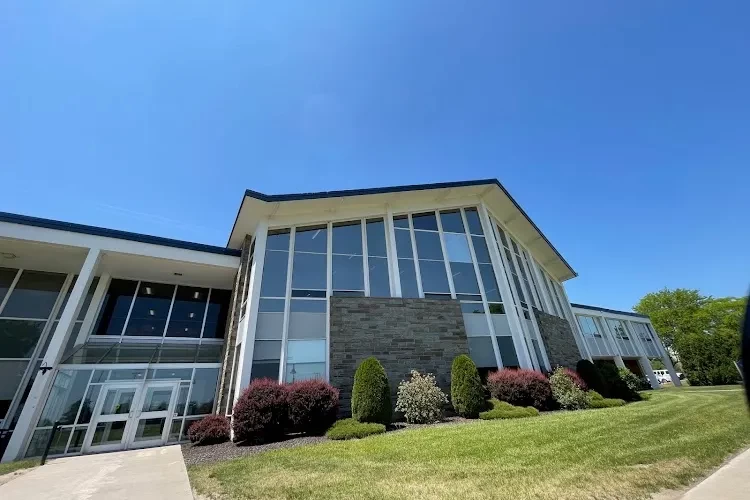 Utica University, USA