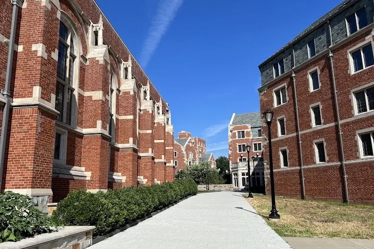 Yale University, USA